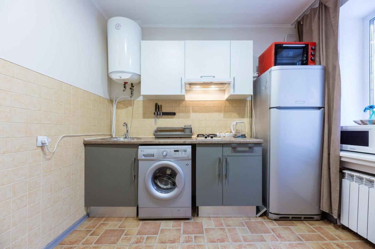 Ferienwohnung На Палаце Спорта Kiew Exterior foto